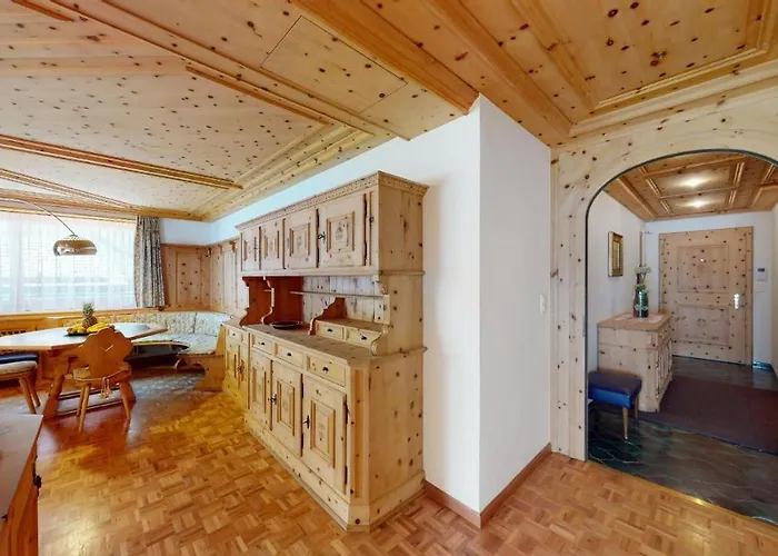 Paravicini 1 Apartment St. Moritz